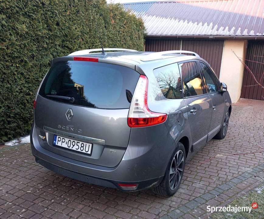 Kamera i czujniki parkowaniaklimanavi Kaczory