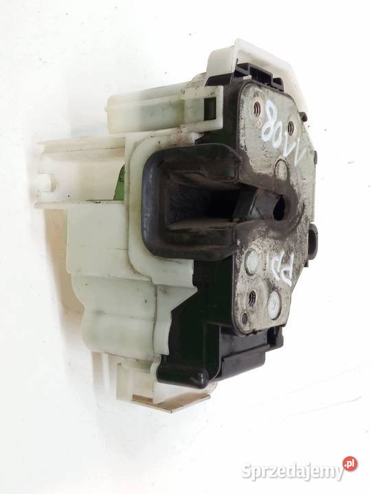 ZAMEK DRZWI PRAWY PRZÓD 1365225080 Citroen Nemo Rok produkcji 2009