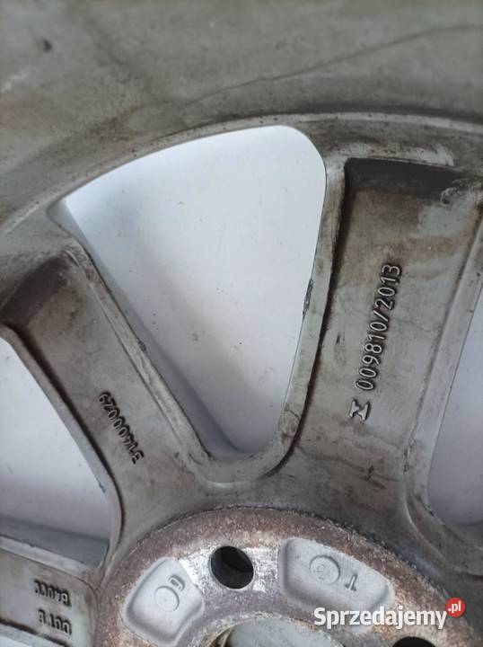 FELGA ALUMINIOWA R17 5X108 ET50 OC62MM 7JX17X50