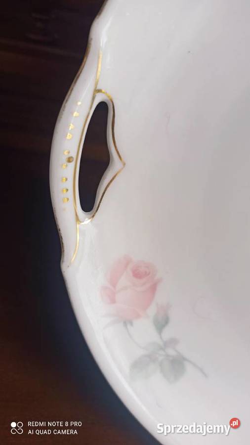 Patera KPM Okrągła Z różami 19041927 r Porcelana i szkło pomorskie Gdańsk