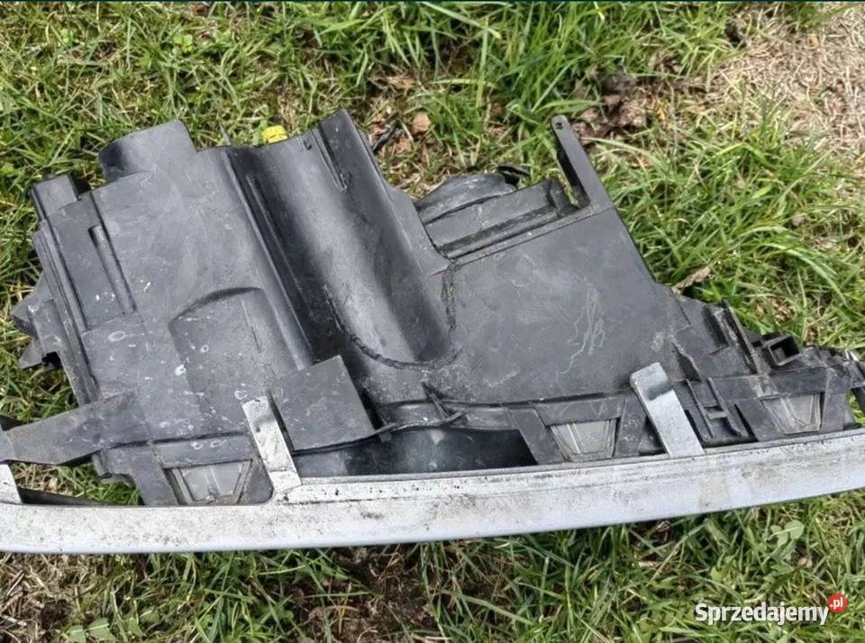 Lampa lewy przód BMW e46 śląskie