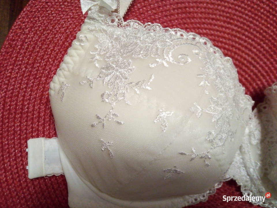 Biustonosz nowy z metkami Biustonosze podkarpackie Rzeszów