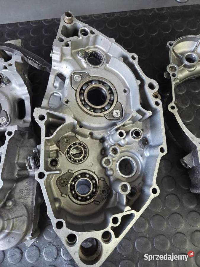 Części silnikowe yzf 250 01 13r głowica kartery śląskie Teklinów