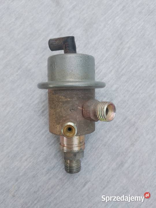 Regulator ciśnienia paliwa K Jetronic Audi 100 lubelskie Sobieska Wola Pierwsza