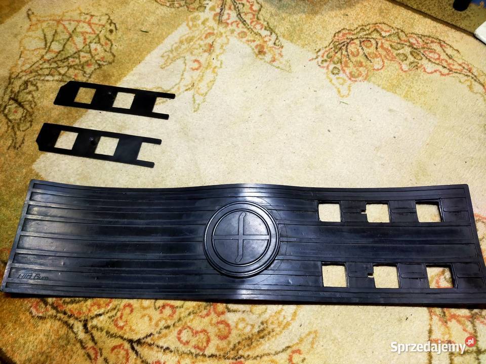 Fabrycznie nowa osłona chłodnicy gumowa Polonez Orzesze