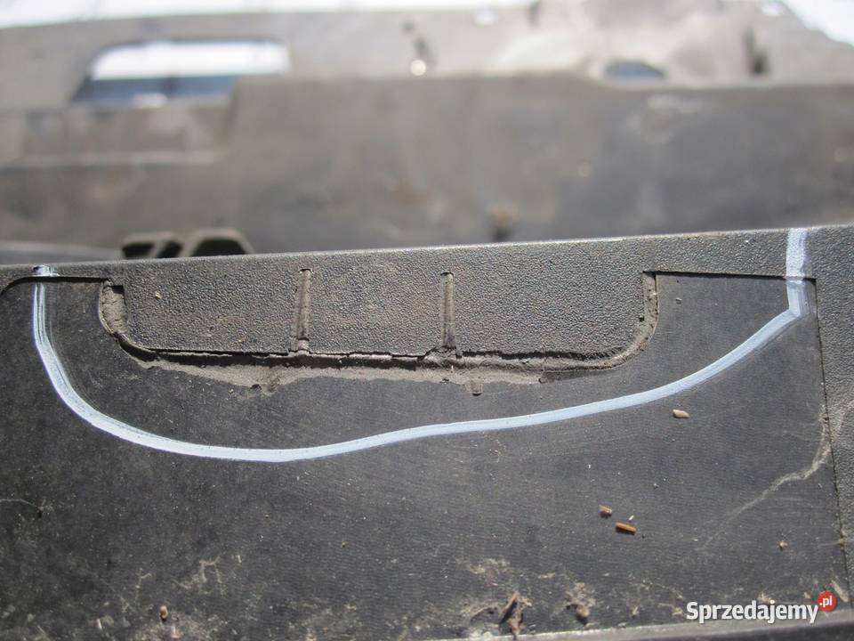 RENAULT TRAFIC III 15r grill atrapa 623108673R Kielce