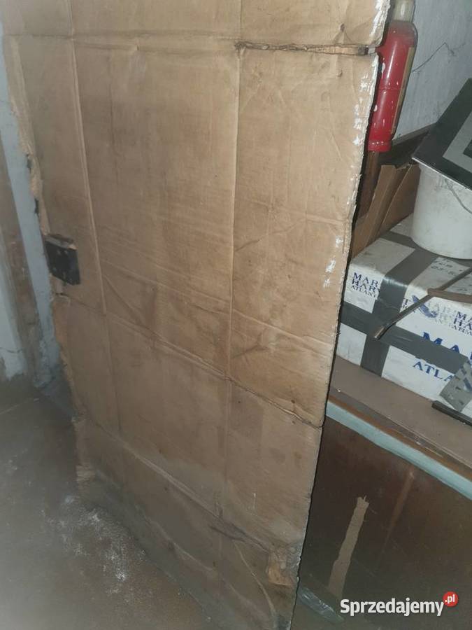 Drzwi stare z zamkiem vintage Warszawa