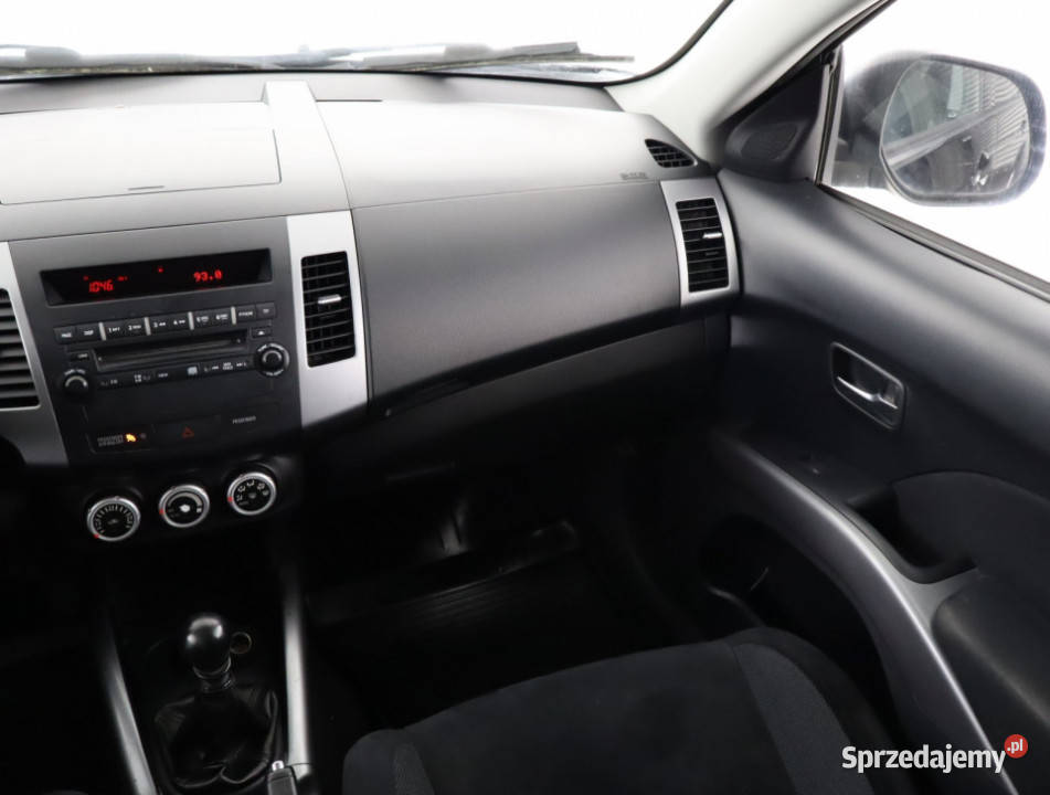 Mitsubishi Outlander 20 DID Motoryzacja dolnośląskie Bielany Wrocławskie