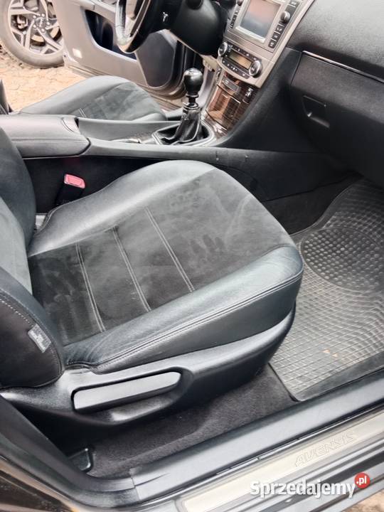 Toyota Avensis Sławno