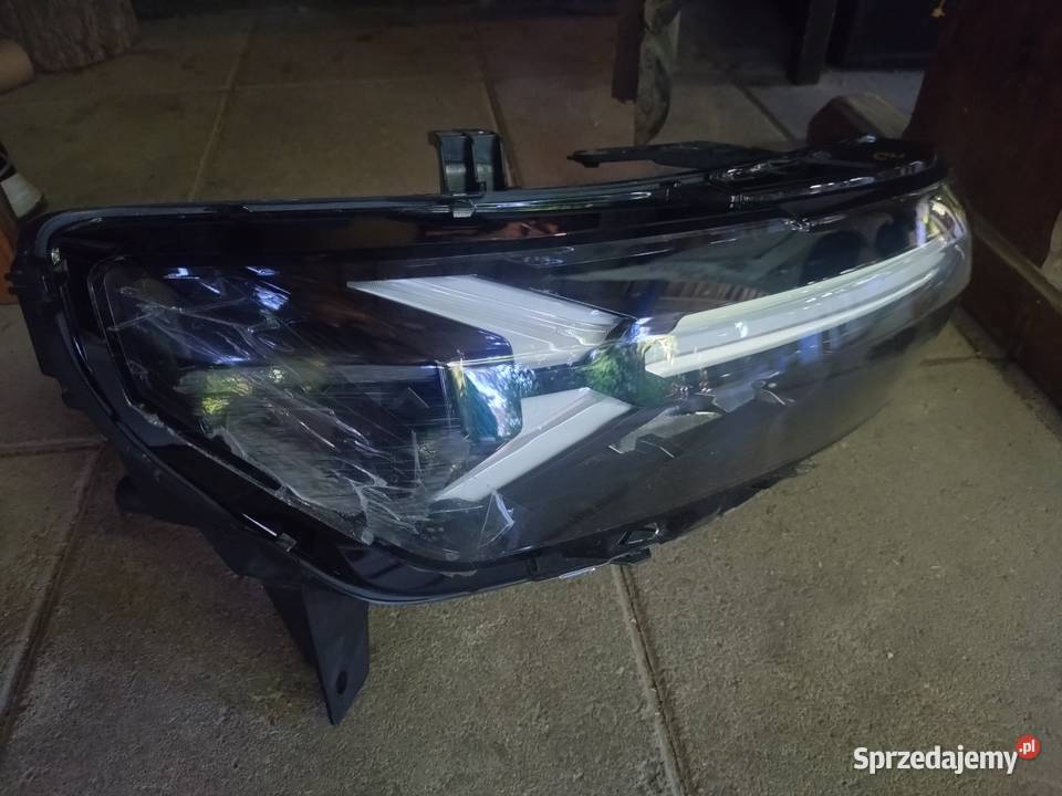 Lampa przednia Dacia Sandero lll Poznań