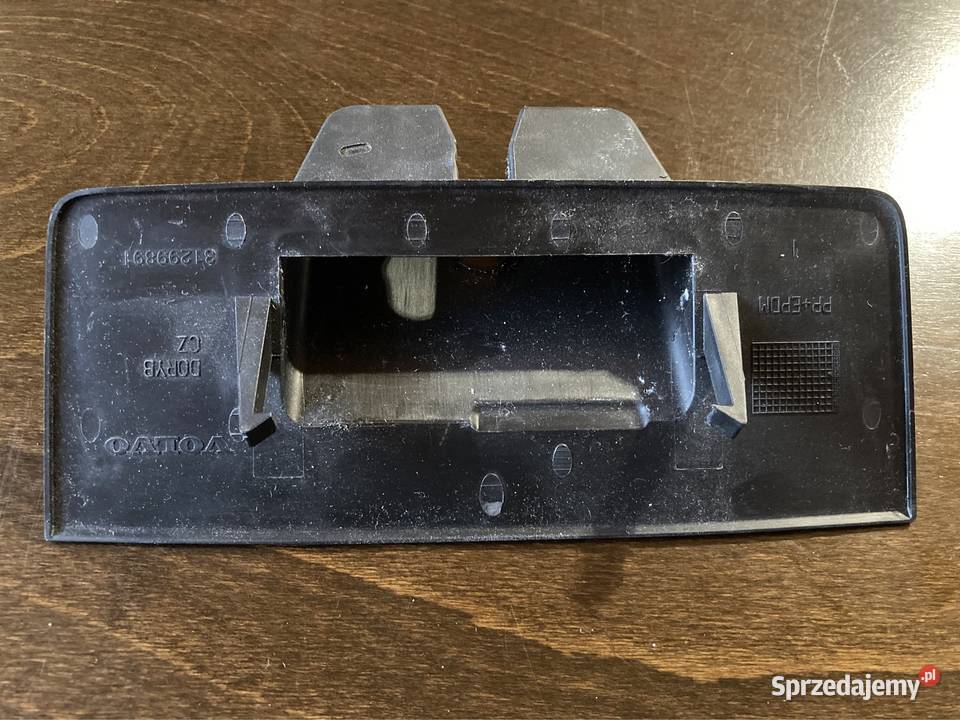 Nakładka zamka Volvo xc60 o numerze 31299891 Skawina