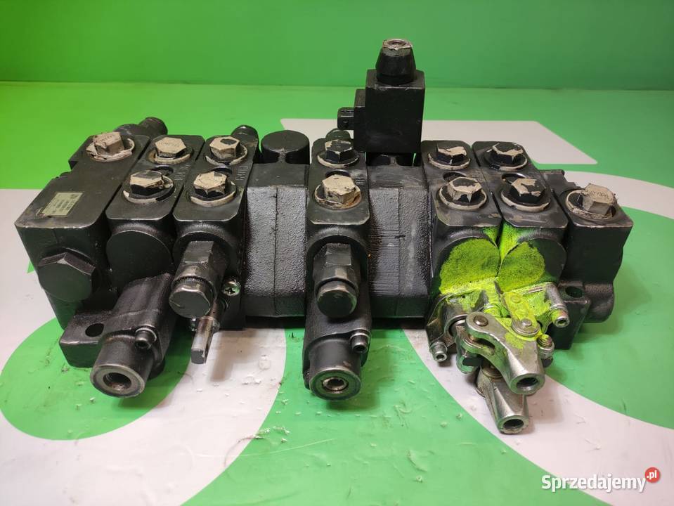 Rozdzielacz hydrauliczny JCB 332E7302 3469206157 Wilkowo sprzedam