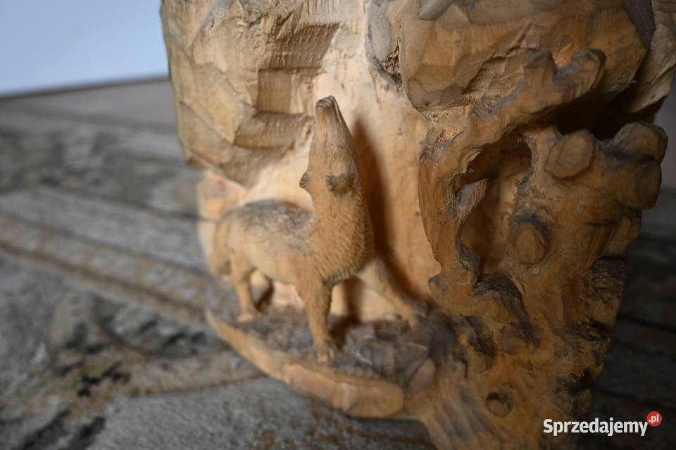 Rzeźby drewniane orły z rozpostartymi skrzydłami świętokrzyskie Kielce