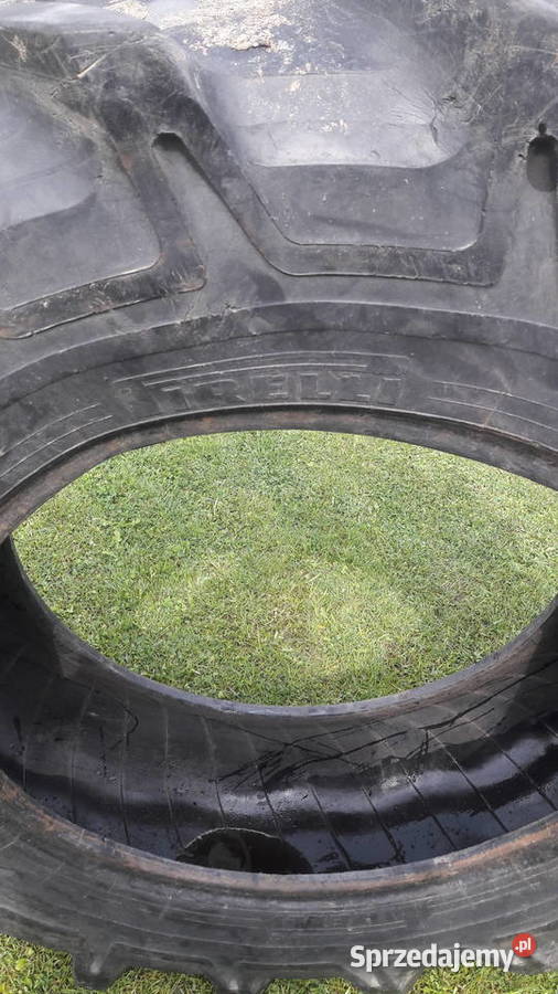 Sprzedam oponę 149 r 28 firmy Pirelli Opony rolnicze Bochnia