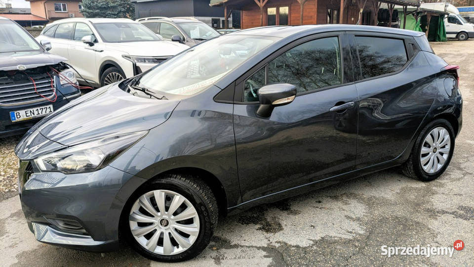 Nissan Micra światła LED