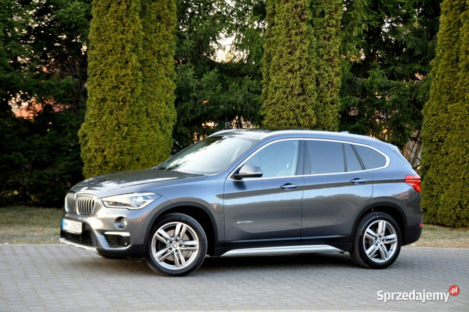 BMW X1 20d231xDriveXenonNaviSkóryPanoramaHead 4/5 Motoryzacja Ostrów Mazowiecka