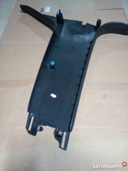 Citroen C4 II DS4 Osłona słupka Prawego