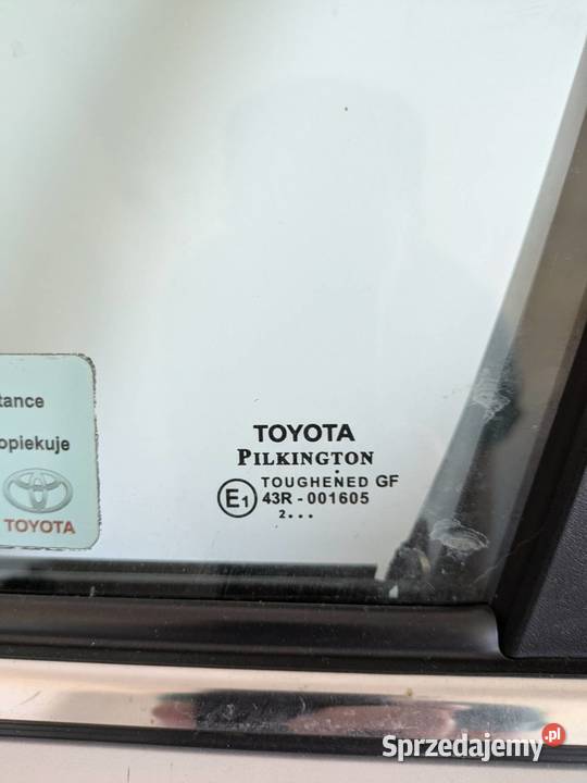 Drzwi lewe przód tył srebrny metalik 1F7 Toyota lubelskie Zamość sprzedam