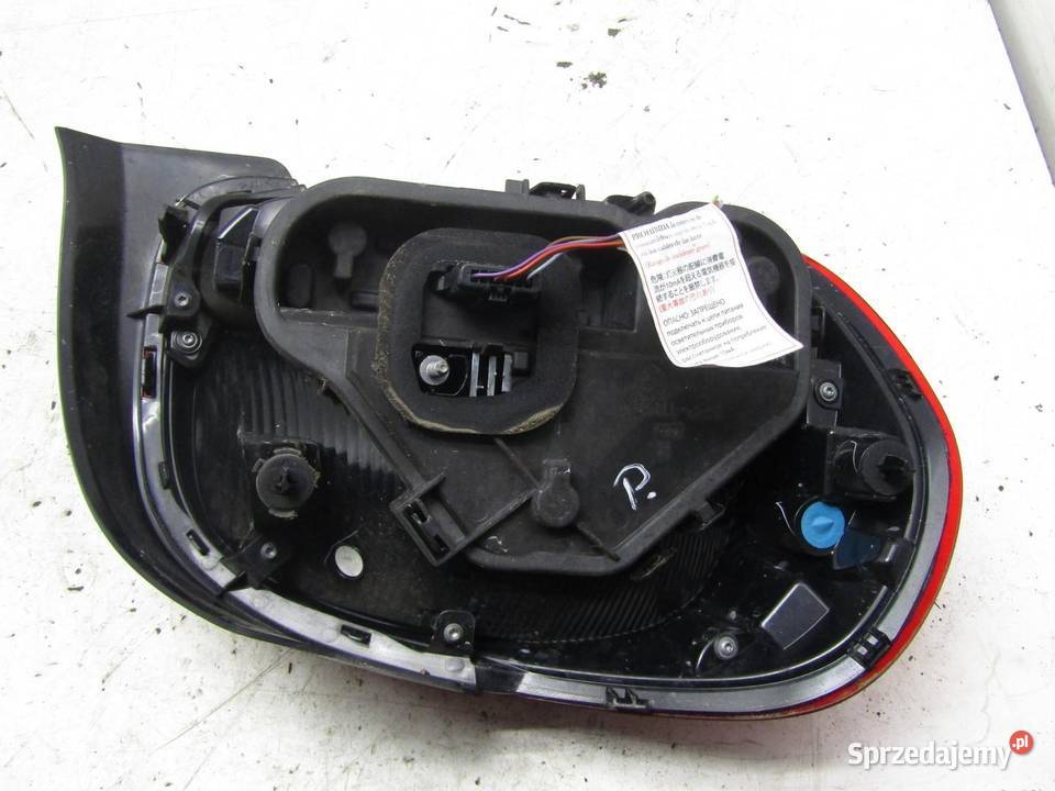 LAMPA TYLNA PRAWY TYŁ CITROEN C3 III 9812257680