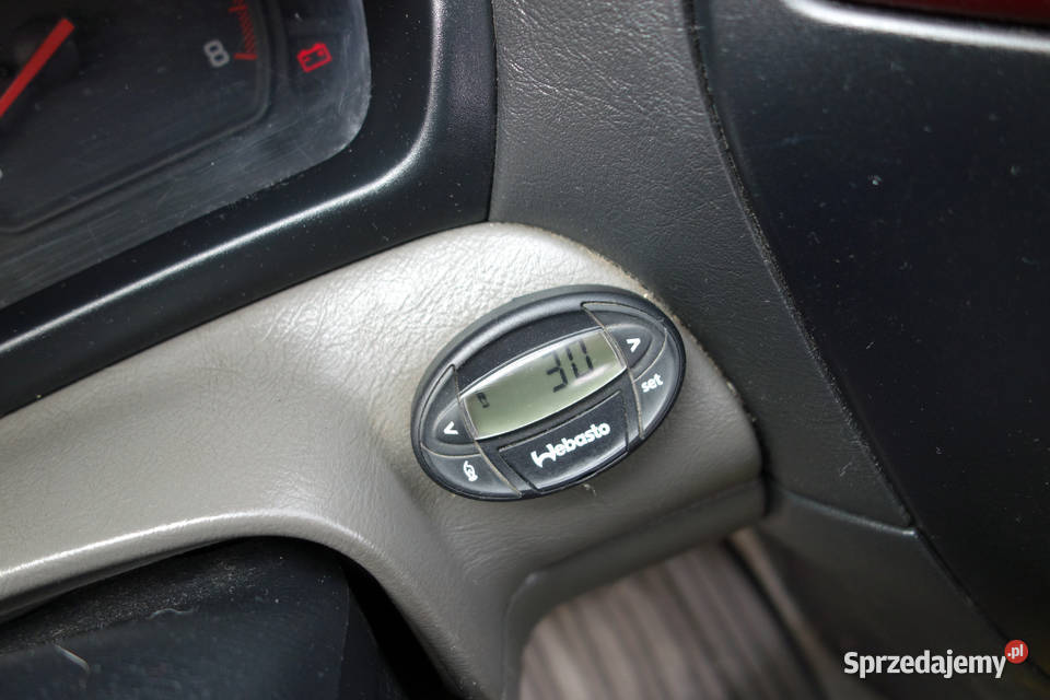 Prywatna sprzedaż Mitsubishi Space Wagon 20 i Katowice sprzedam