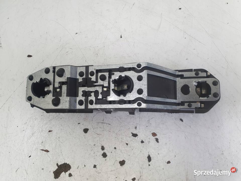 Nissan Micra K11 WKŁAD TYLNEJ LAMPY ŻARÓWKI Rudka