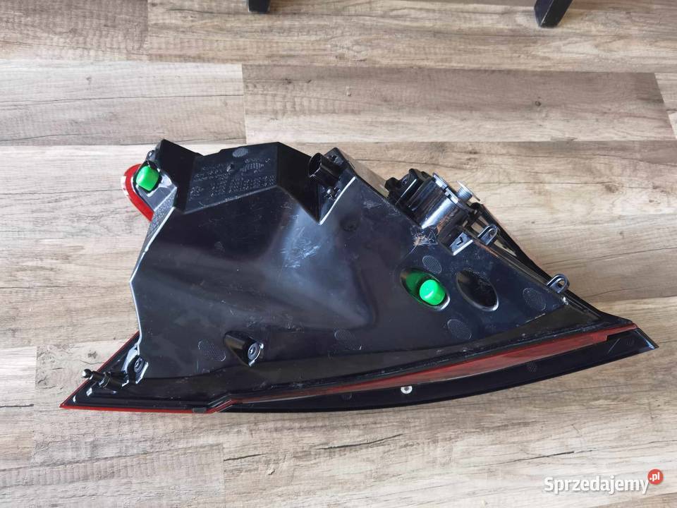 AUDI ETRON GT lampa prawy tył TYLNA 4J3945092 osobowe dolnośląskie Pielgrzymka