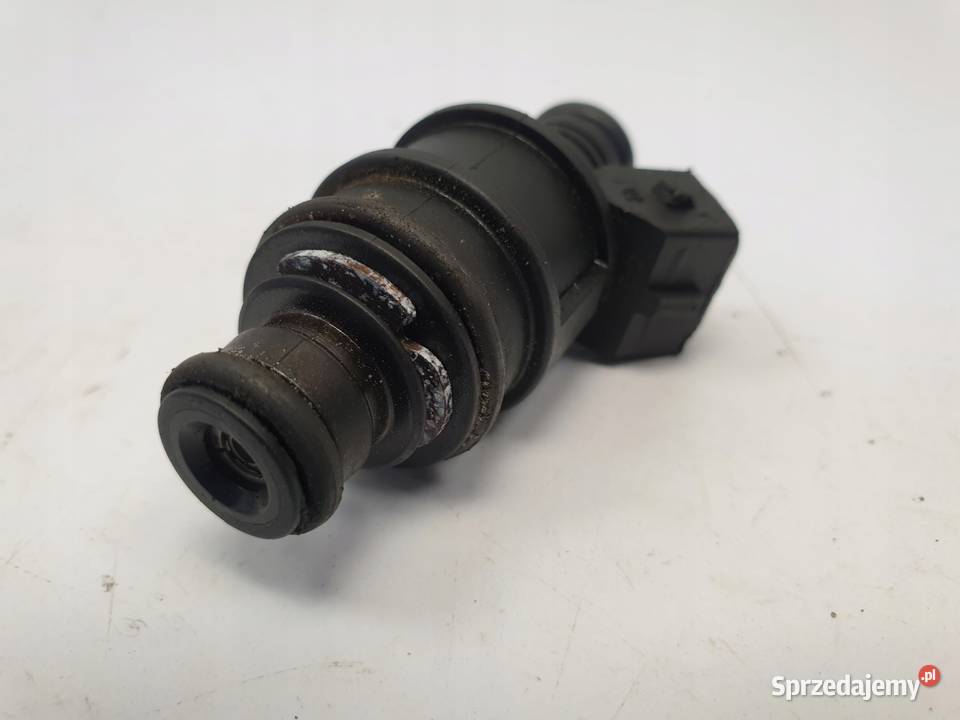 WTRYSKIWACZ Opel Zafira A 18 16V 90536149