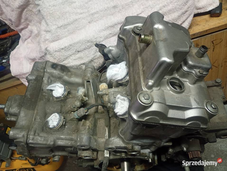 Sprzedam silnik Honda Vfr 800 na części Opole Lubelskie sprzedam