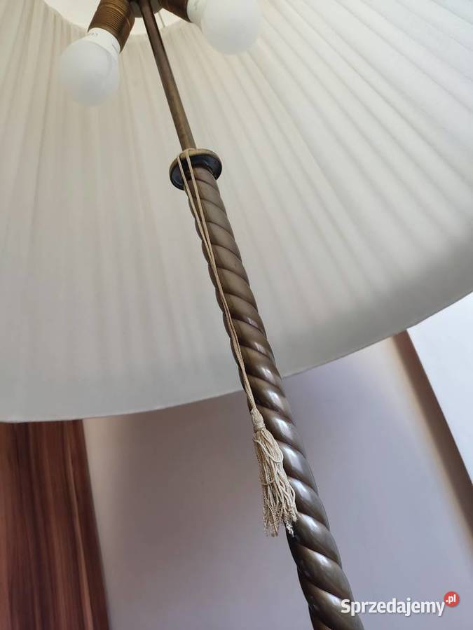 Lampa stojąca mosiężna z plisowanym abażurem Głuchołazy