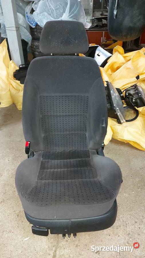 Tylna klapa kompletna z zawiasami VW Bora Poznań