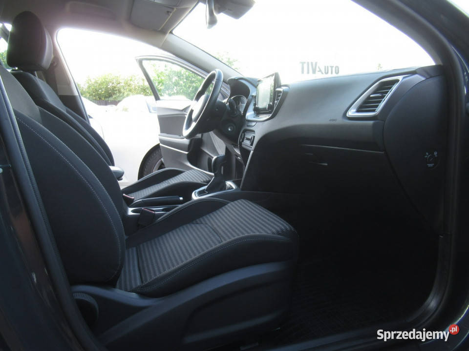 Kia Ceed BEZSZKODOWY Kamera AndroidCarPlay Salon ABS Warszawa sprzedam
