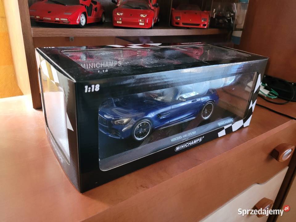 Model Mercedes AMG GTR 118 Minichamps Legnica