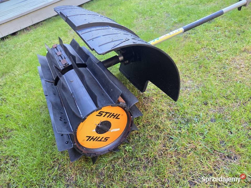 Zgrabiarka STIHL 130 KW walec zmiatający moc 19