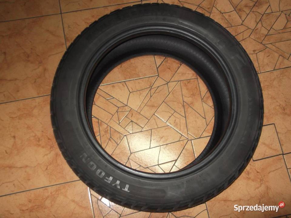 Opony do SUVa Tyfoon zimowe 2555019 Pisz