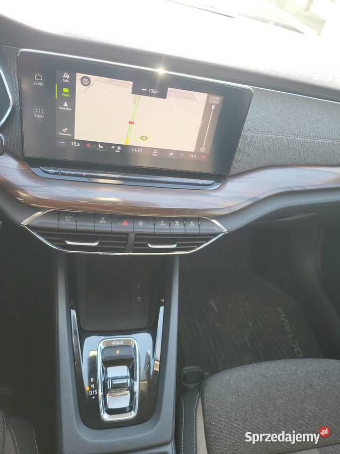 Skoda Octavia 20 TDI 4x4 Scout DSG Matrix LED 1968cm3