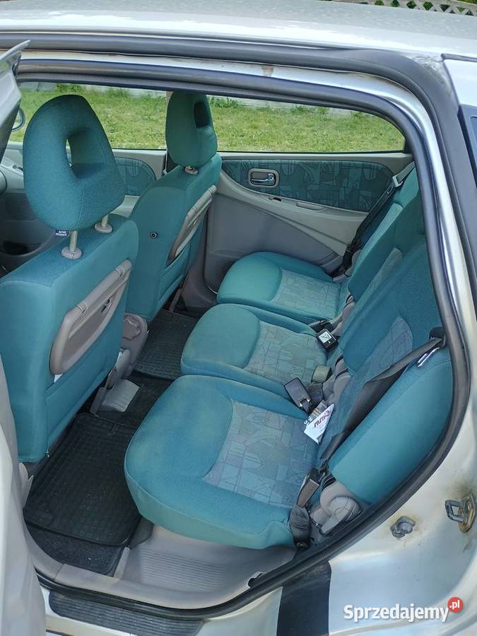 Piękny Nissan Almera Tino 22TDI zadbany bez rdzy