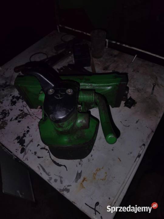Sprzedam zaczep automatyczną John deere Huszlew