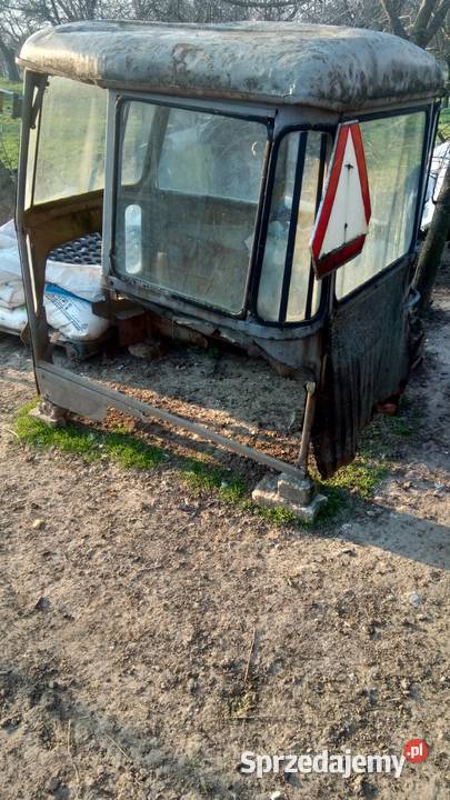 Kabina do Ursusa C 330 C 360 kujawsko-pomorskie Kikół