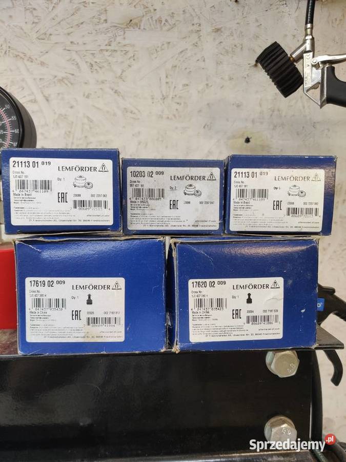 Zestaw naprawczy wahaczy przód VW Golf 4audi a3 Syców