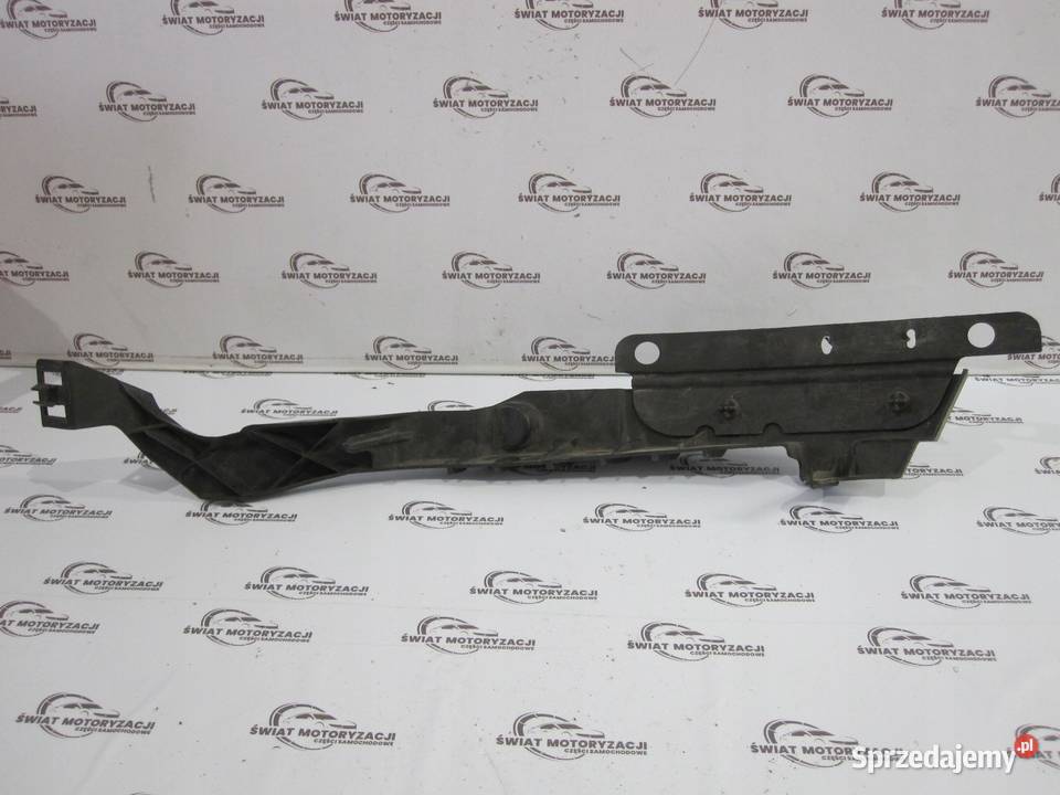 OPEL ASTRA J IV 11r ślizg lampy prawy przód