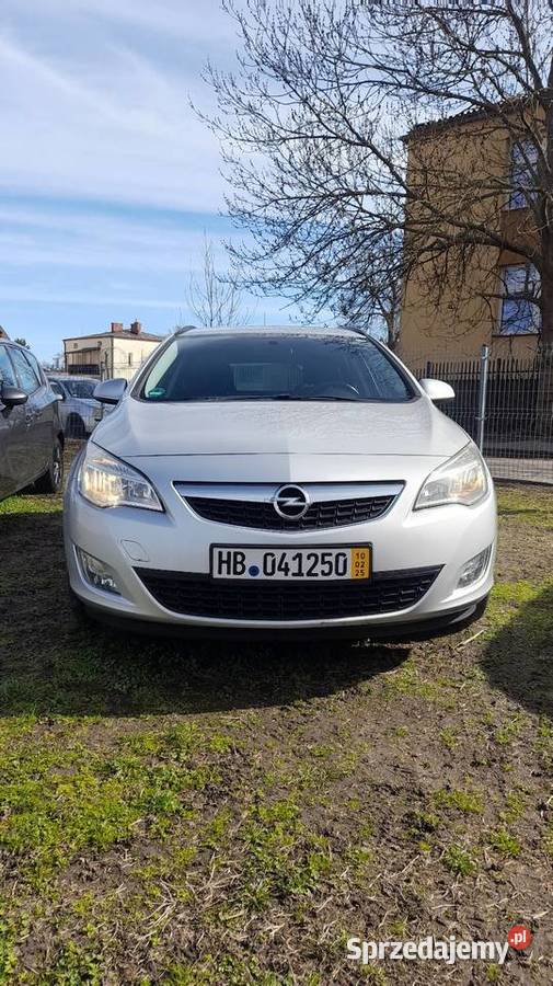 Opel Astra 14 turbo 20011 Astra Tomaszów Lubelski
