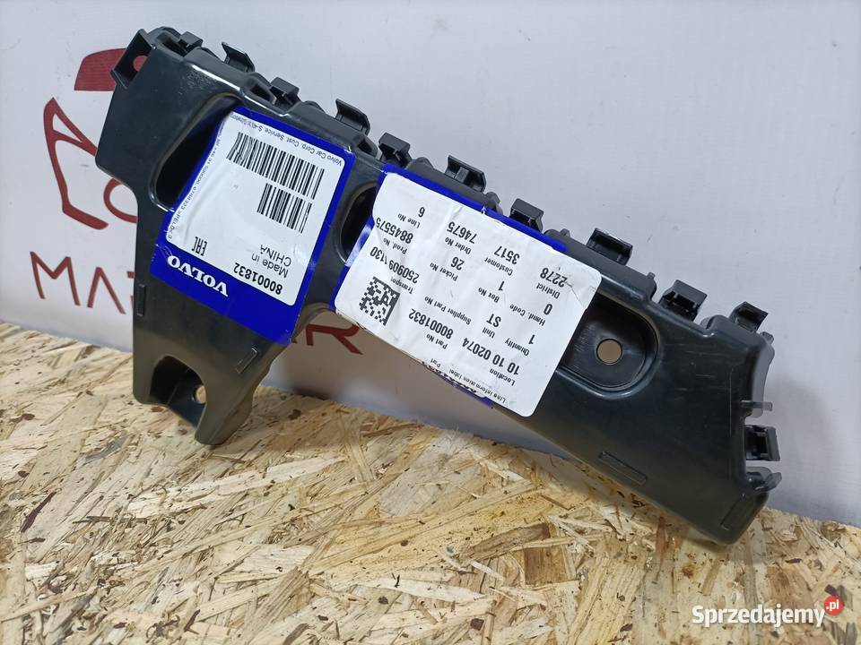 VOLVO EX30 23 ŚLIZG MOCOWANIE ZDERZAKA LEWY TYŁ osobowe Pleszew