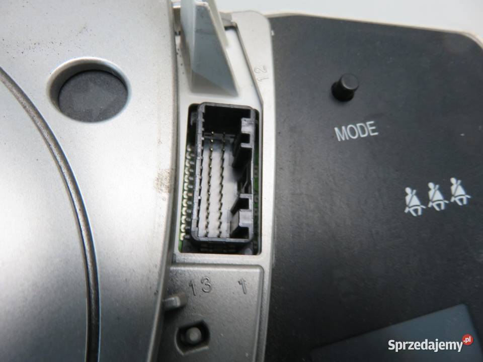 LICZNIK TOYOTA URBAN CRUISER 14 D4D 8380052W50 osobowe