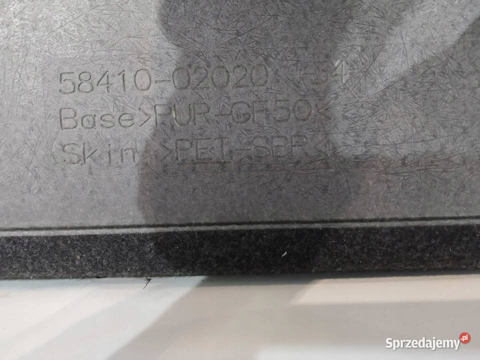 PODŁOGA BAGAŻNIKA WYKŁADZINA DYWAN KOMBI E18 osobowe