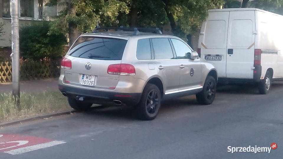 Volkswagen Touareg 2003 42L 310 Benzyna 4200cm3 Warszawa