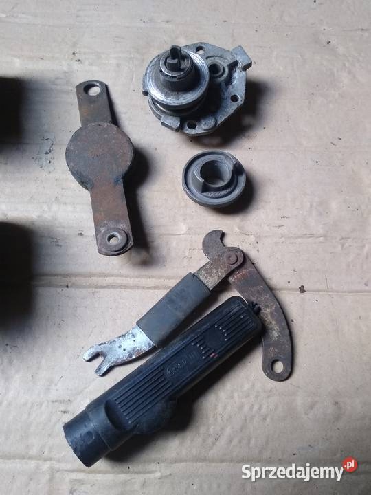 Fiat 126p pozostałość calosc Kruszwica