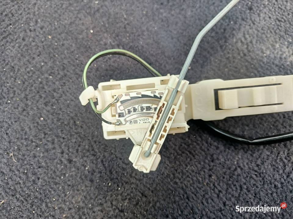 Wskaźnik Paliwa 8D0 919 673C Audi A4 B5 a11 Myszków sprzedam