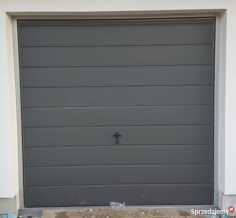 BRAMA GARAŻOWA DWUSKRZYDŁOWA NA WYMIAR Kraków