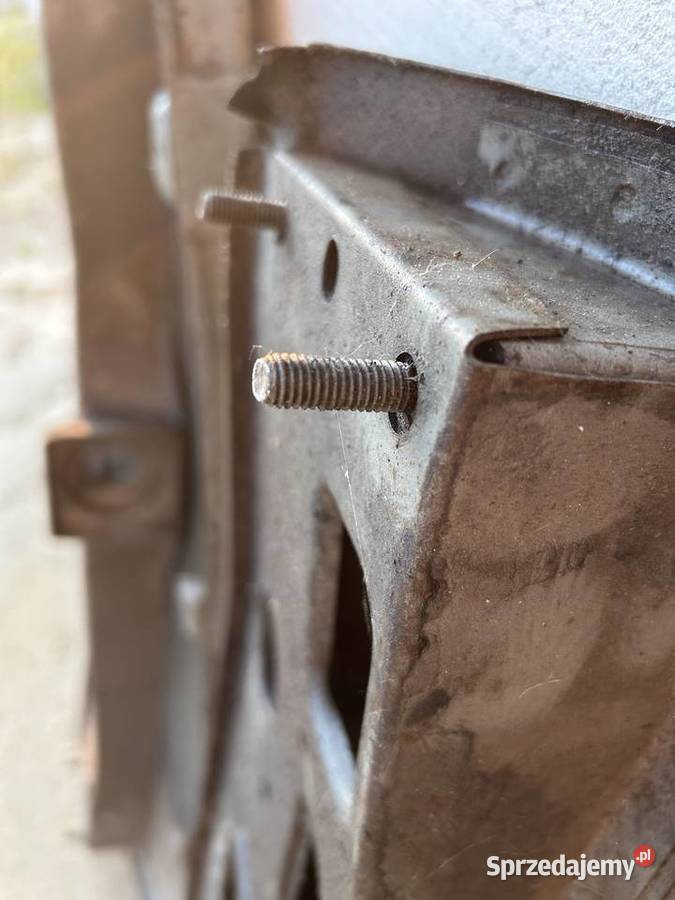 Fiat 126p bis pas tylny belka nie używana Pasy przednie i tylne Kępno