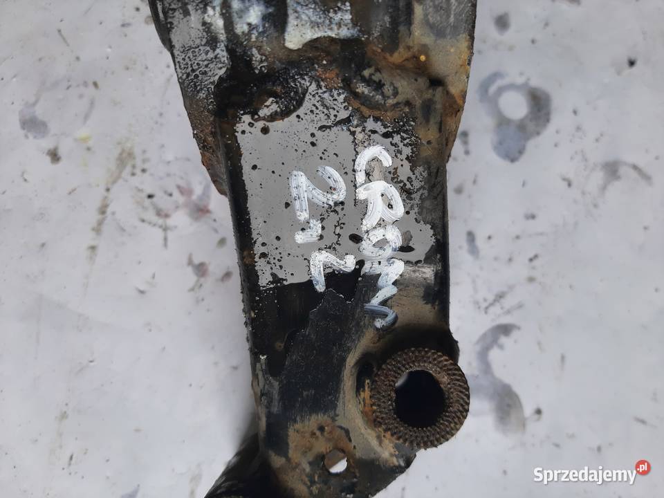 Fiat Croma 22 Vectra C 22 tylna łapa poduszka Części samochodowe Ksawerów